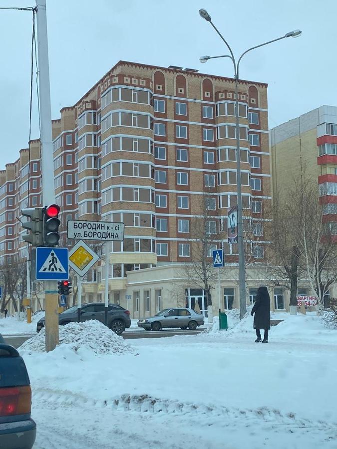 2-Ухкомнатная Современная Новая Квартира В Центре Города Kostanay Luaran gambar